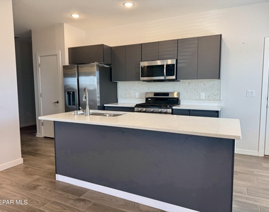 12725 Don Norte Street - Photo Thumbnail 5
