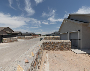 2725 Mike Price Drive - Photo Thumbnail 26
