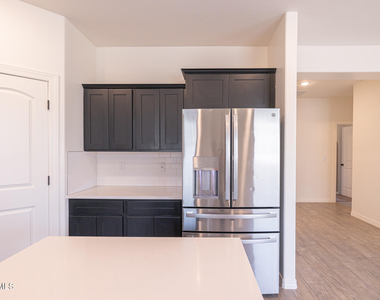 2725 Mike Price Drive - Photo Thumbnail 7