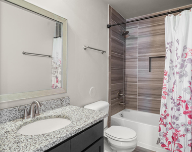 629 Cedarwood Avenue - Photo Thumbnail 20
