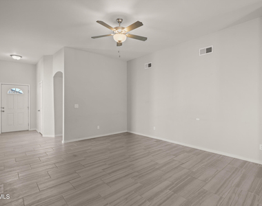 629 Cedarwood Avenue - Photo Thumbnail 6