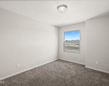 629 Cedarwood Avenue - Photo Thumbnail 17