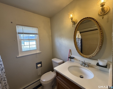 35 Early Avenue - Photo Thumbnail 12