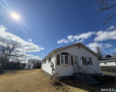 35 Early Avenue - Photo Thumbnail 6