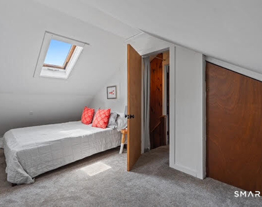 42 Noble Avenue - Photo Thumbnail 5