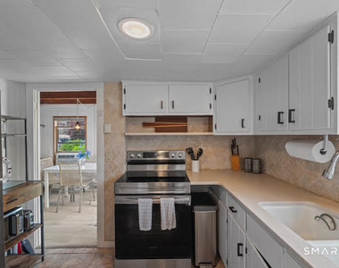 42 Noble Avenue - Photo Thumbnail 2