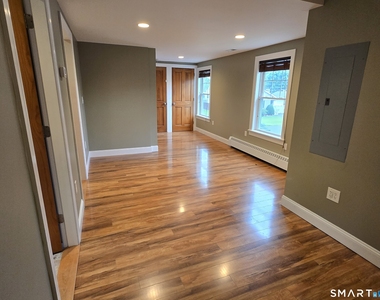 47 Mckinley Avenue - Photo Thumbnail 3