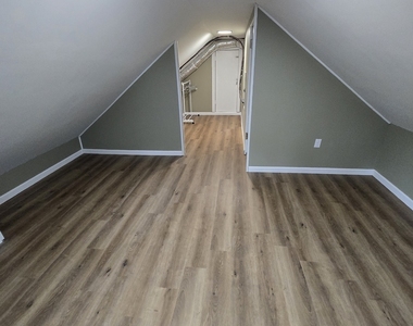 47 Mckinley Avenue - Photo Thumbnail 13