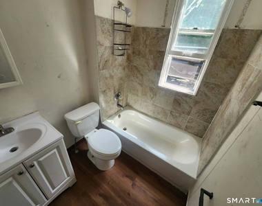 25 Griswold Street - Photo Thumbnail 4