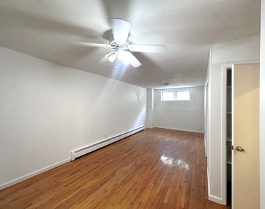 65-12 Maurice Avenue - Photo Thumbnail 5