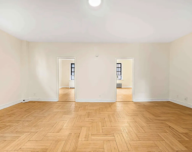 107 East 63rd Street - Photo Thumbnail 2