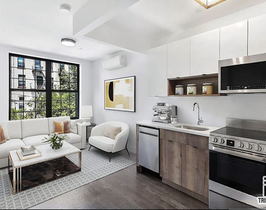 771 Lexington Avenue - Photo Thumbnail 6