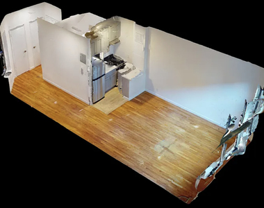 337 East 90th Street - Photo Thumbnail 4