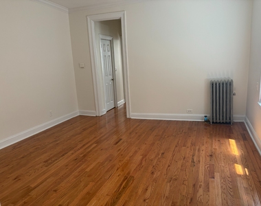 W.164th St and Fort Washington Avenue - Photo Thumbnail 2