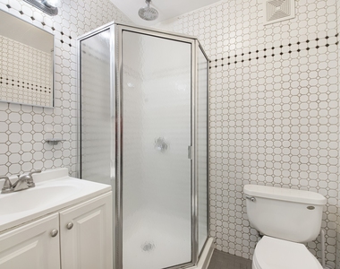 11-55 Welling Court - Photo Thumbnail 6