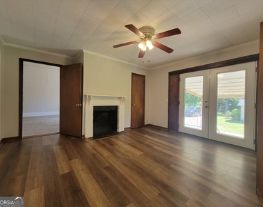 355 Bill Rutledge Road - Photo Thumbnail 4