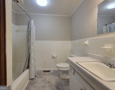 355 Bill Rutledge Road - Photo Thumbnail 8