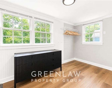 1177 Morley Avenue Se - Photo Thumbnail 32