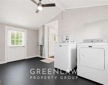 1177 Morley Avenue Se - Photo Thumbnail 13