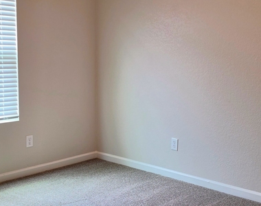 60 Katelen Court - Photo Thumbnail 20