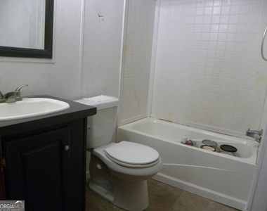 2627 Cole Road - Photo Thumbnail 13
