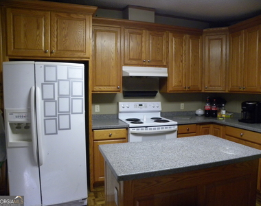 2627 Cole Road - Photo Thumbnail 2