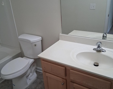 6208 Ellenwood Drive - Photo Thumbnail 22