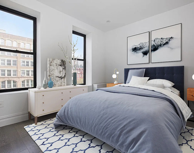 152 Thompson Street - Photo Thumbnail 3