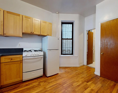 East 90th  Street - Photo Thumbnail 6