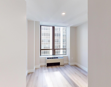 95 Wall Street - Photo Thumbnail 3