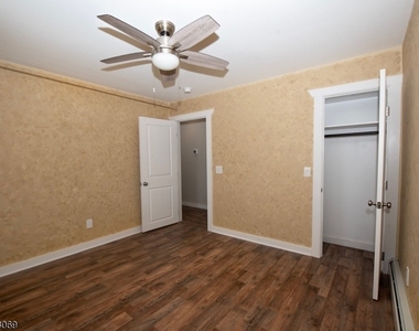 6 Lakeview Ter - Photo Thumbnail 31