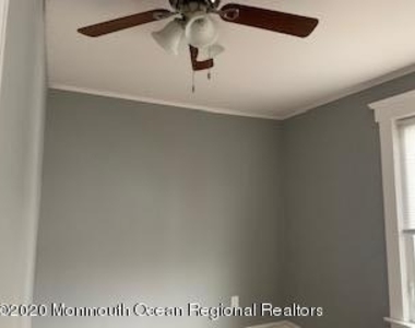 217 Albert Place - Photo Thumbnail 23