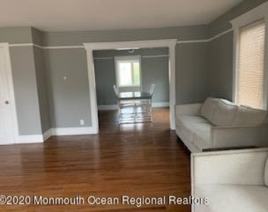 217 Albert Place - Photo Thumbnail 4