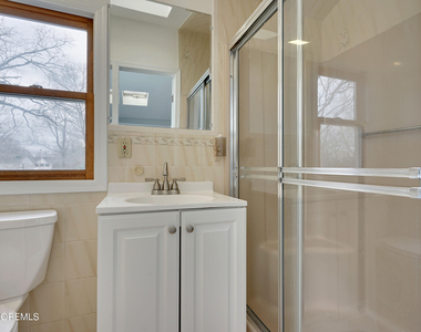 13 Swain Avenue - Photo Thumbnail 30