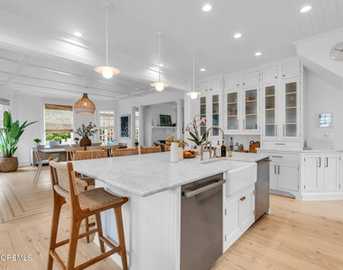 206 Brighton Avenue - Photo Thumbnail 17