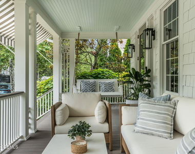 206 Brighton Avenue - Photo Thumbnail 2