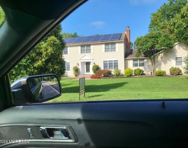 1578 N Bay Avenue - Photo Thumbnail 22