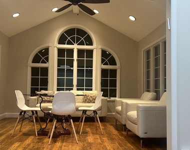 1578 N Bay Avenue - Photo Thumbnail 21