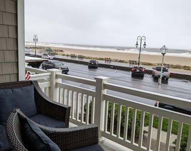 407 Ocean Avenue - Photo Thumbnail 3