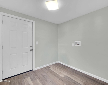 3 Monmouth Avenue - Photo Thumbnail 24