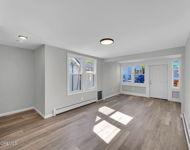 3 Monmouth Avenue - Photo Thumbnail 8