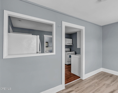 135 Hamilton Avenue - Photo Thumbnail 4