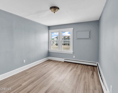 135 Hamilton Avenue - Photo Thumbnail 5