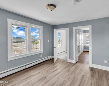 135 Hamilton Avenue - Photo Thumbnail 10