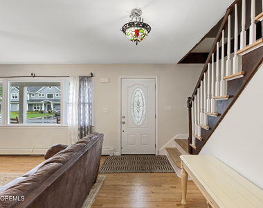 50 Algonquin Avenue - Photo Thumbnail 3