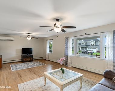 50 Algonquin Avenue - Photo Thumbnail 4