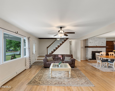 50 Algonquin Avenue - Photo Thumbnail 5
