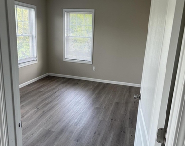 1 Memorial Drive - Photo Thumbnail 4