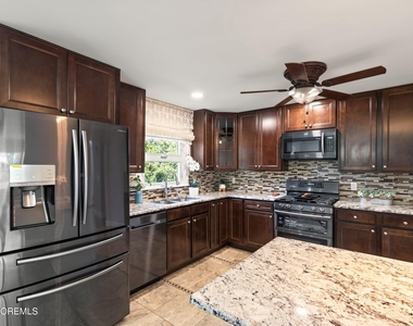15 Bristlecone Drive - Photo Thumbnail 15