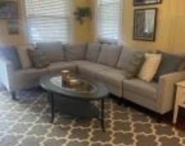 56 Heck Avenue - Photo Thumbnail 2